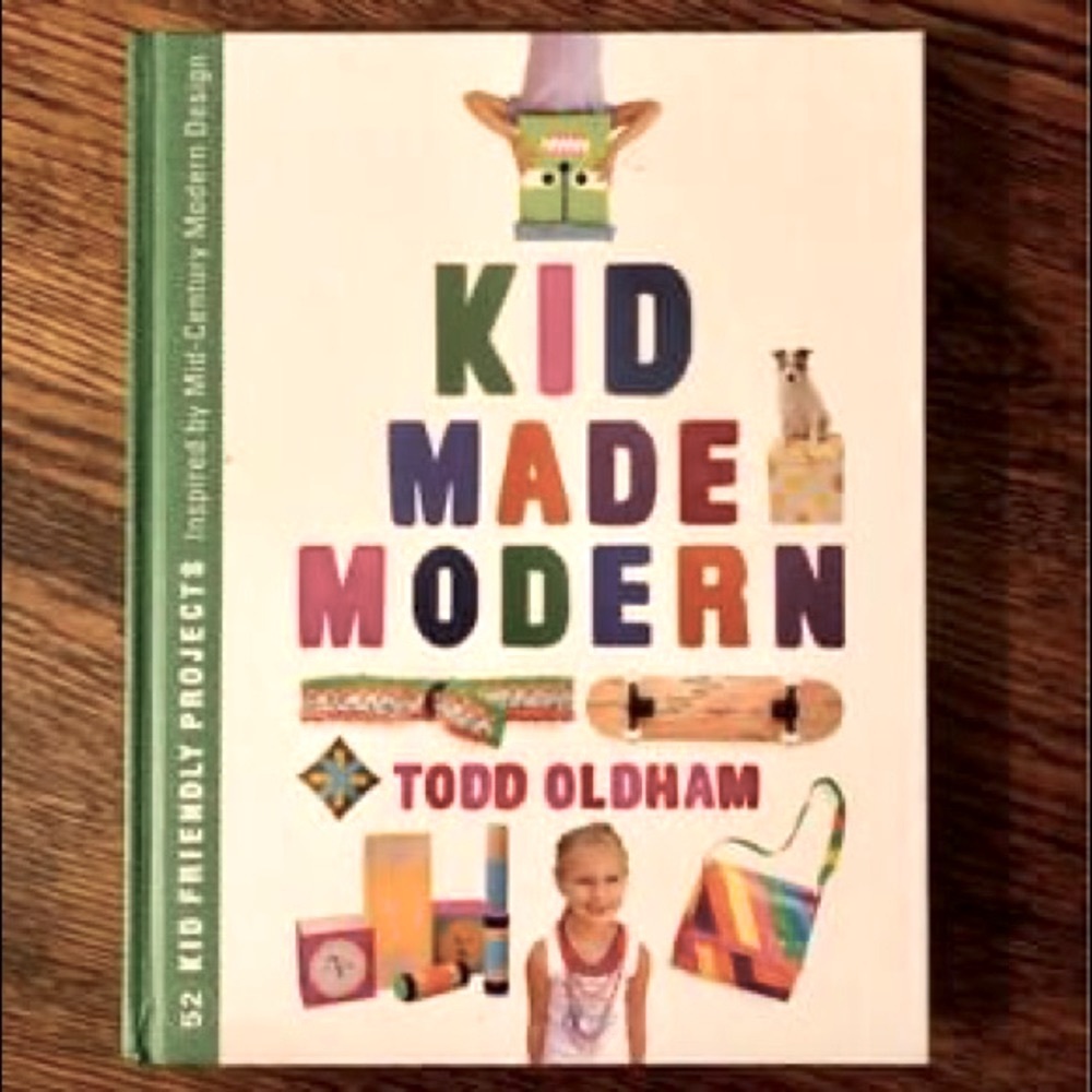 NWOT! Kid Made Modern: 52 Art Projects (Hardcover)